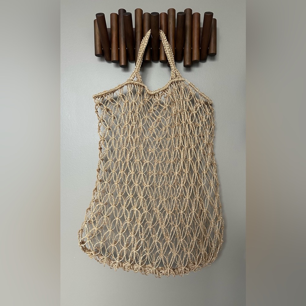Handmade Rattan Crochet Beach Bag - Picture 3 of 3